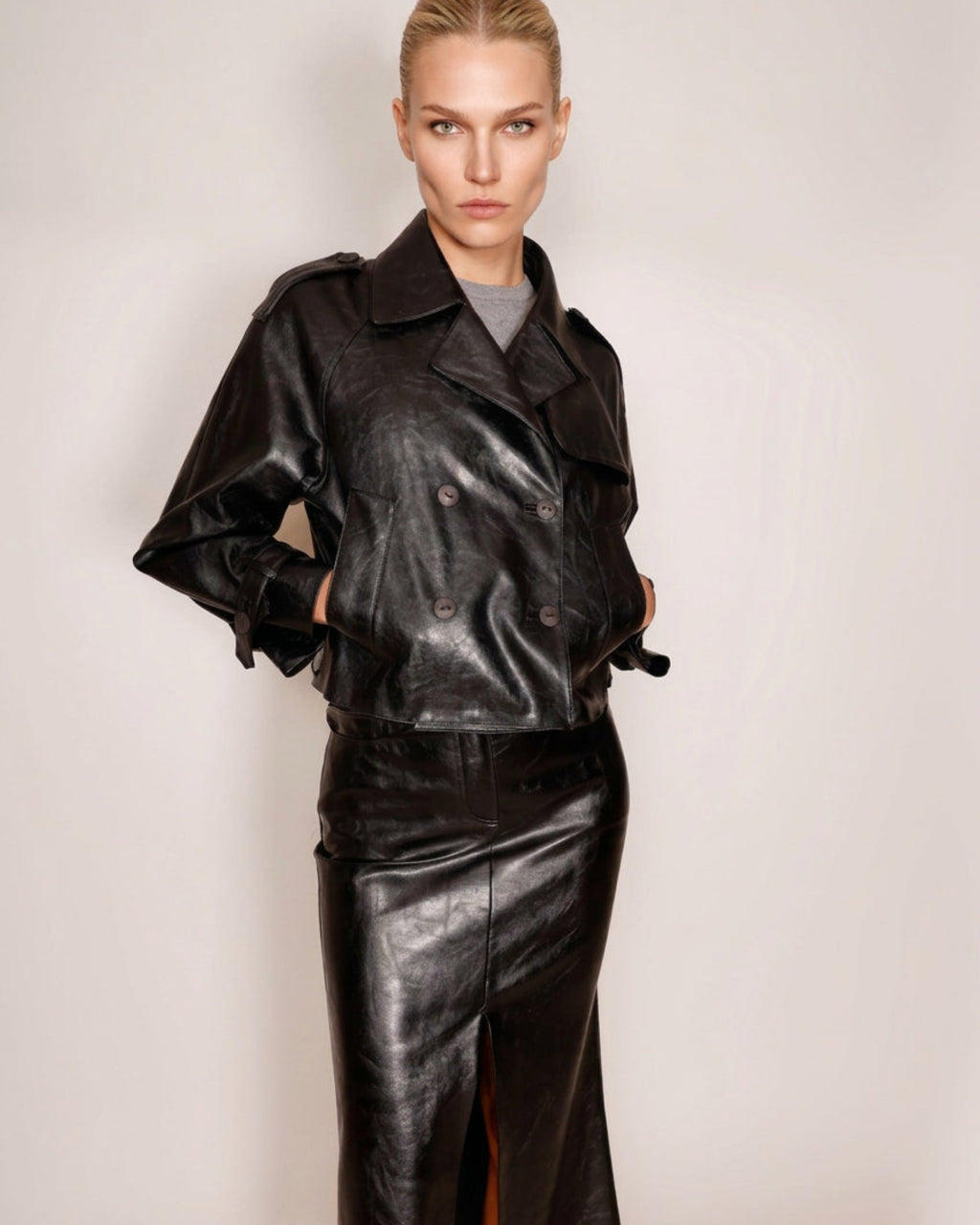 Cropped Trench vegan leather