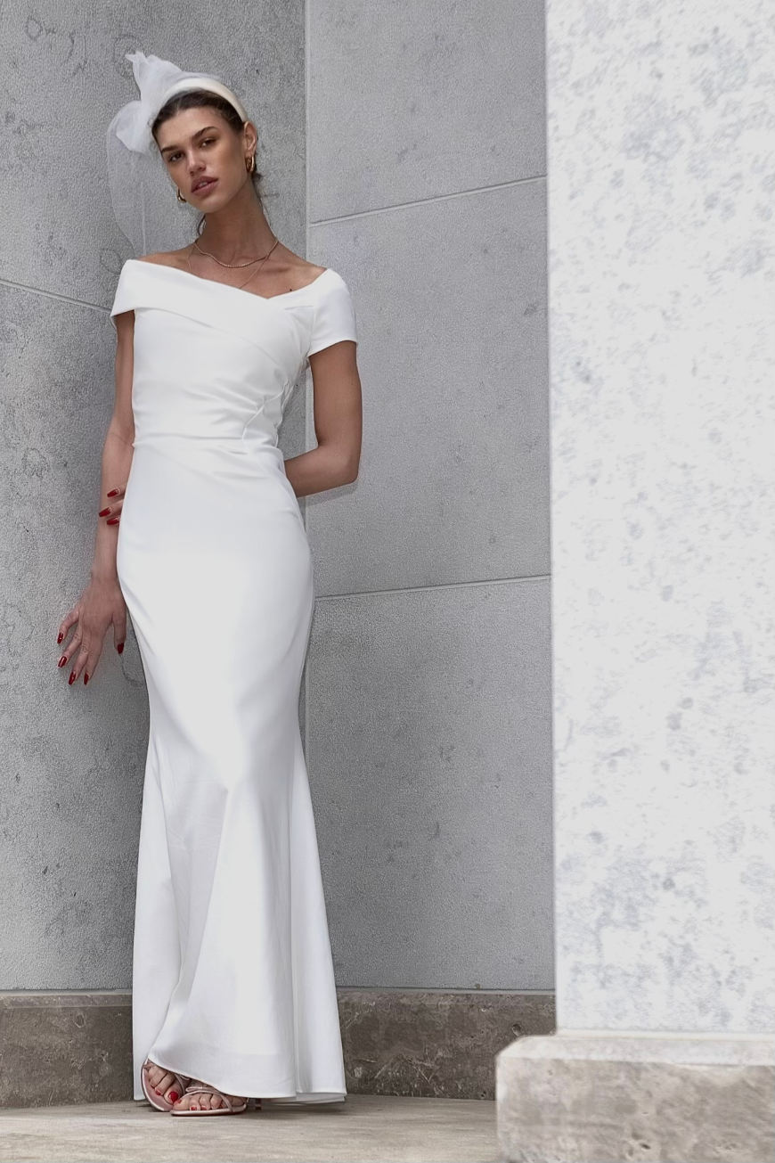 Eternal Classy dress soft ivory