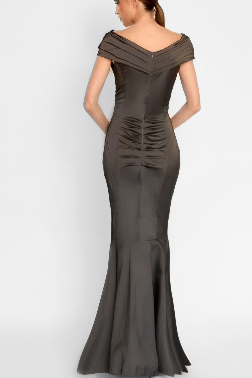 Long Opera umbra grey