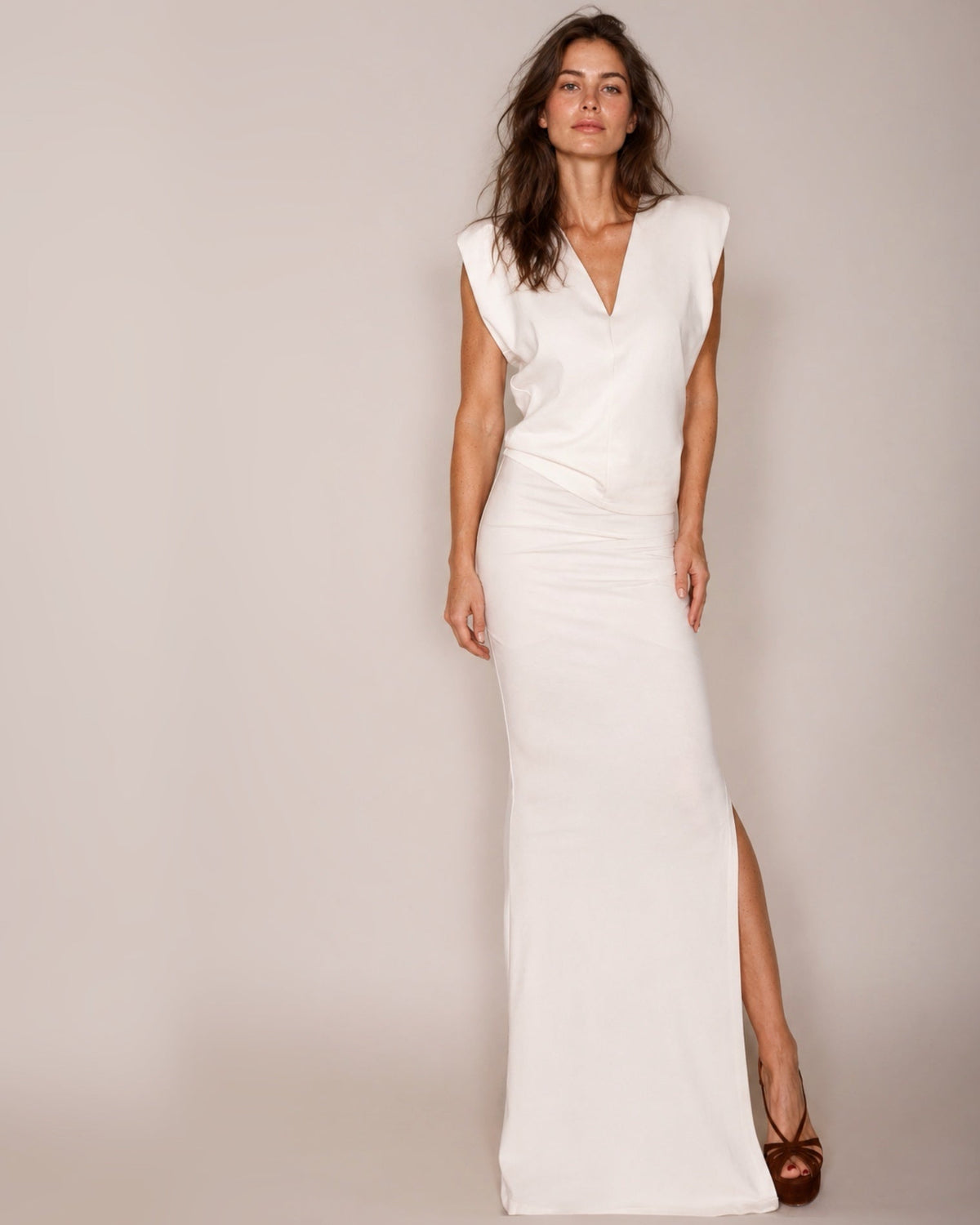 Padded V- Neck Top off white
