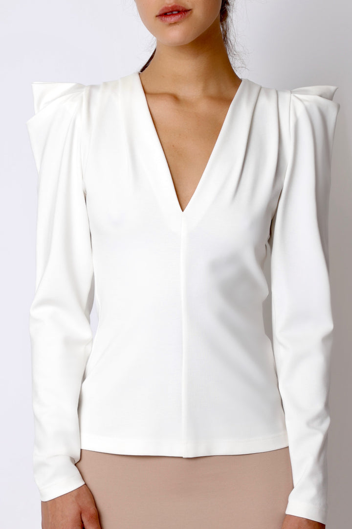Pointed Shoulder Shirt off white
