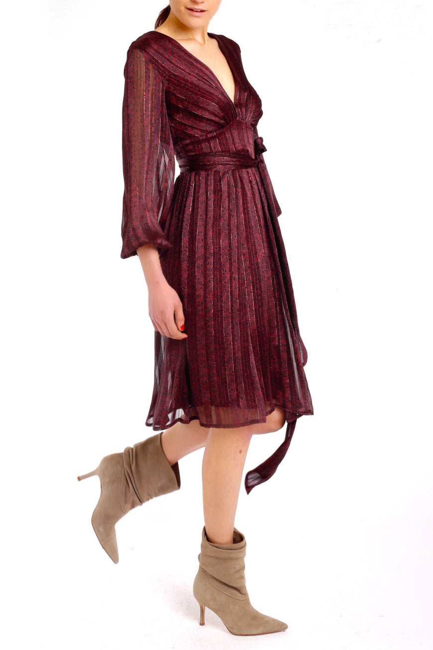 Short Theresa Wine